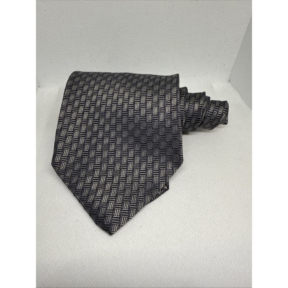 Giorgio Armani Men's Tie Gray Black Geometric Necktie Vintage 57" x 3 3/4" Italy